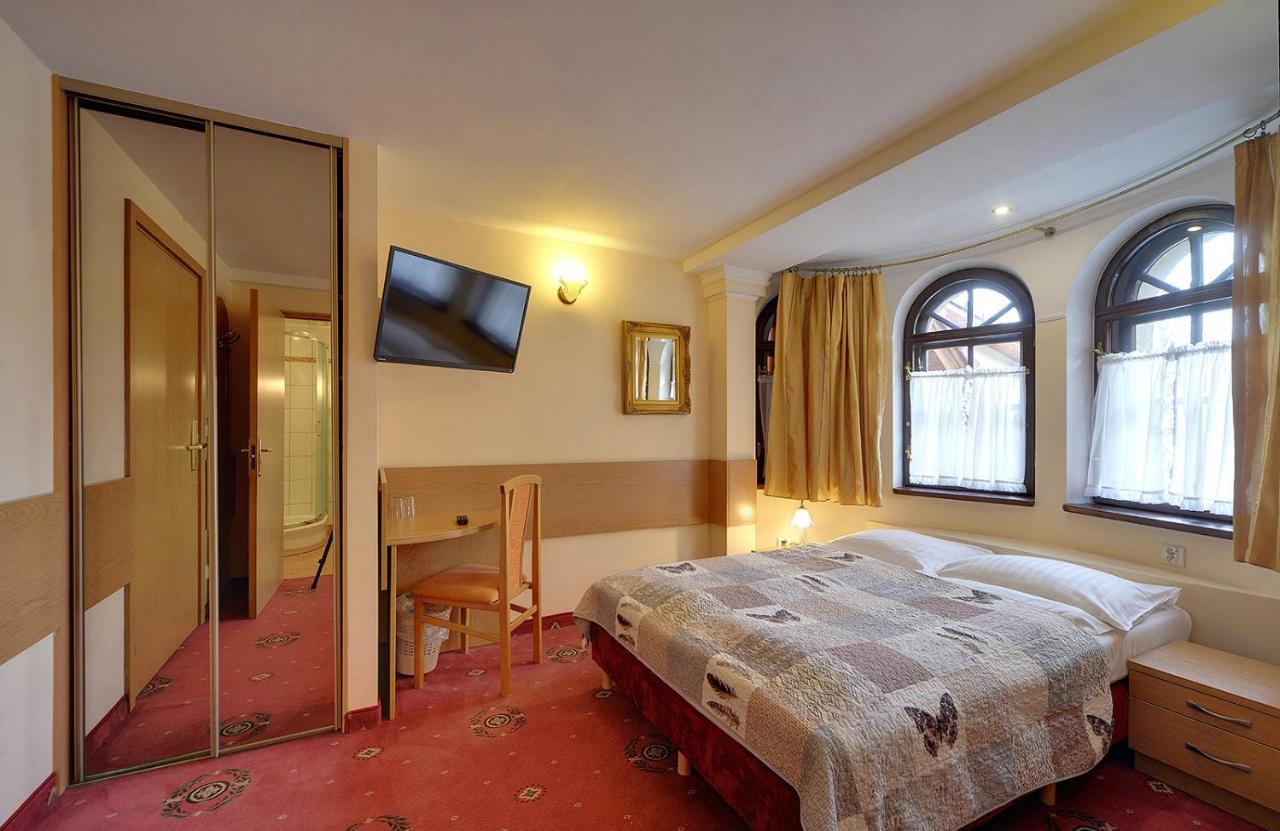 카르파츠 Gosciniec Nad Potokiem B&B 외부 사진